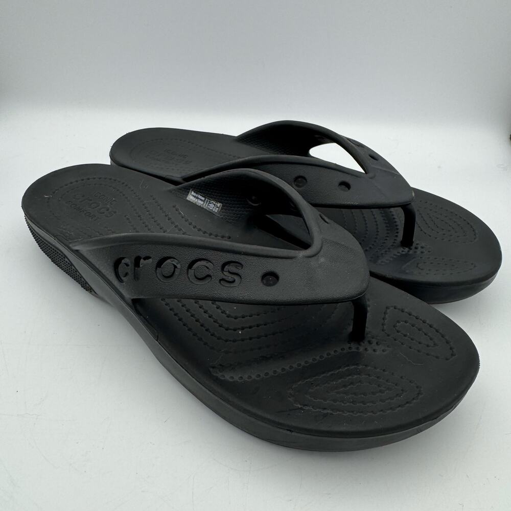 Crocs Black Flip Flops Sandals Men’s 10 Women’s 12 Iconic Comfort Slide